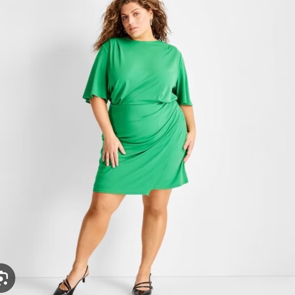 Future Collective Women's Short
Sleeve Mini T-Shirt Dress Green 🆕 - Picture 3 of 5